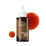 ISNTREE Green Tea Fresh Serum 50ml with Jeju green tea extract to control excess oil, hydrate skin, and balance moisture.