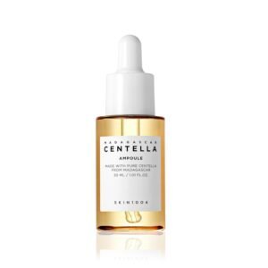 SKIN1004 Madagascar Centella Ampoule 30ml – Soothing and hydrating serum with Centella Asiatica for sensitive, irritated, and acne-prone skin.