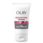 Olay Regenerist Detoxifying Pore Scrub Facial Cleanser 150ml – Deep-cleansing exfoliating face wash for smoother, radiant, and refreshed skin.